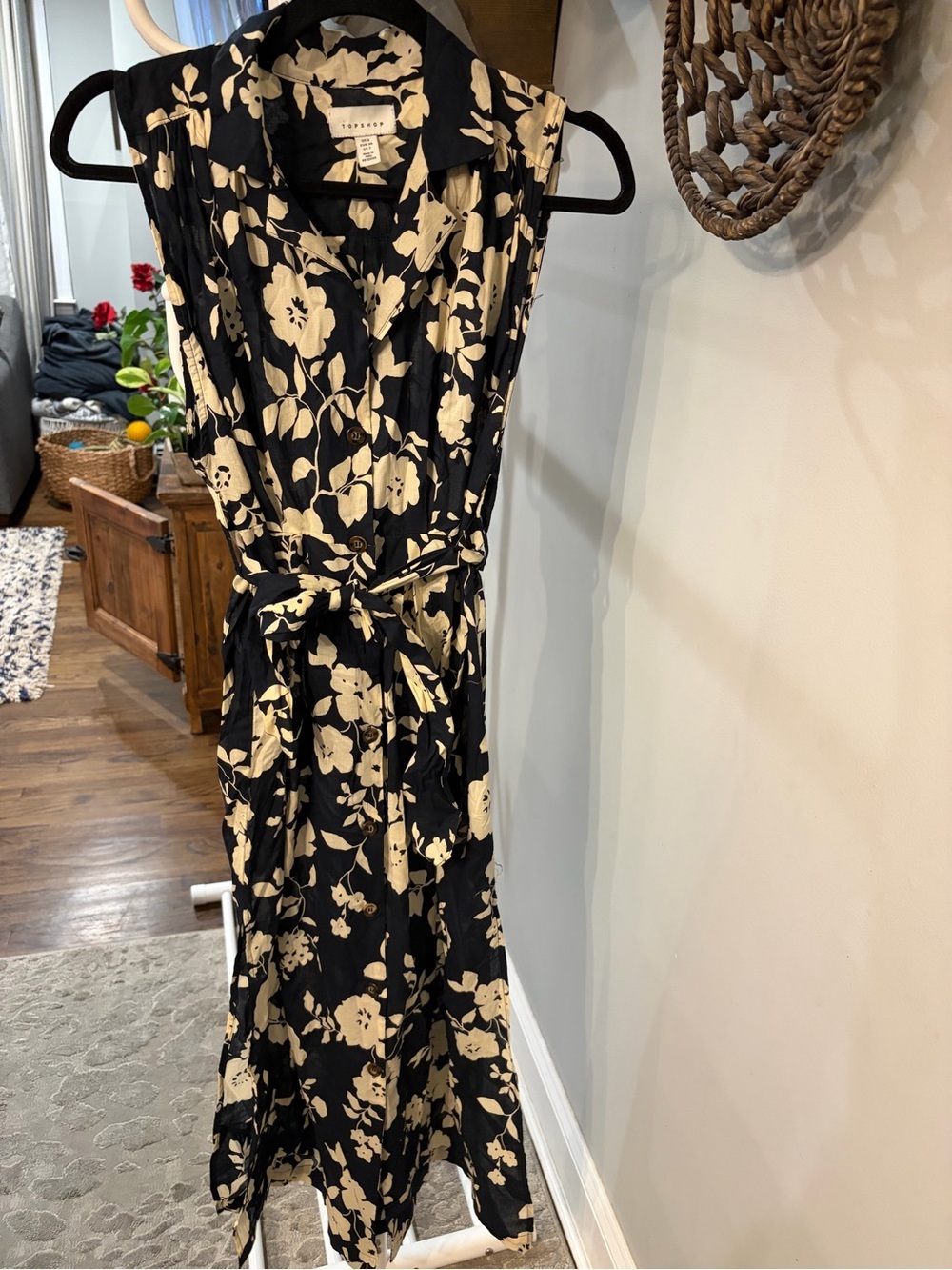 Topshop Black Maxi Shirt Dress with Cream Floral Print and detachable belt - 2